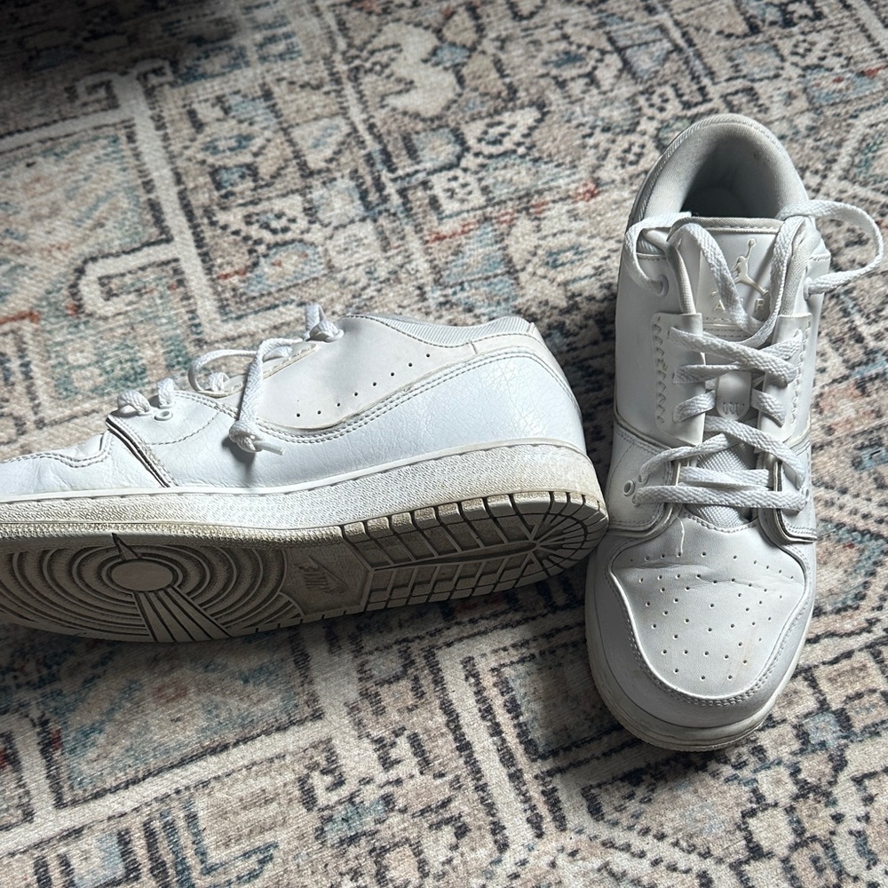 NIKE AIR JORDAN 1 Flight 2 Low White Sneaker Shoe 6 youth W
